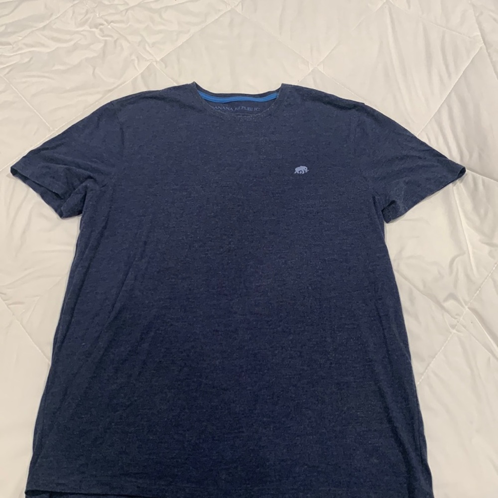Banana Republic Men’s Authentic Tee